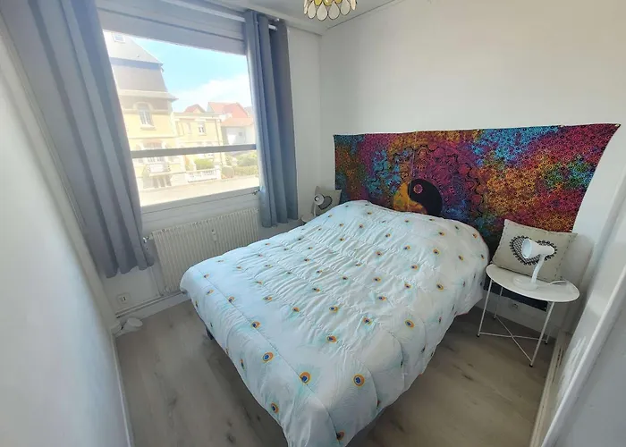 Charmant T2 De 20M² Face A La Plage De Berck-Sur-Mer, Avec Chambre Et Ascenseur - Fr-1-674-48